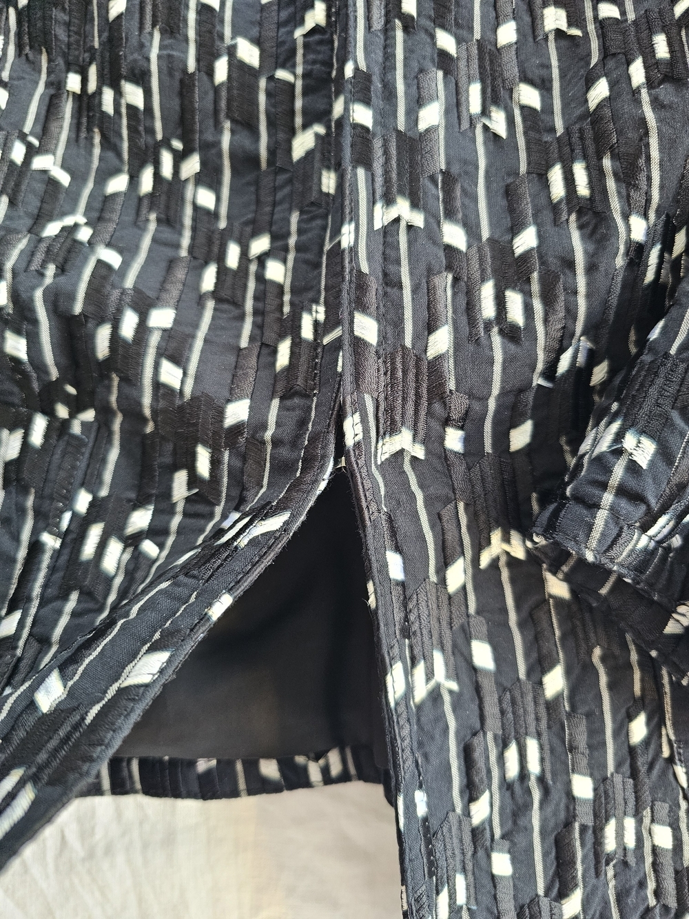Jones New York Black & White Patterned Jacket Size 18 - Picture 4 of 8